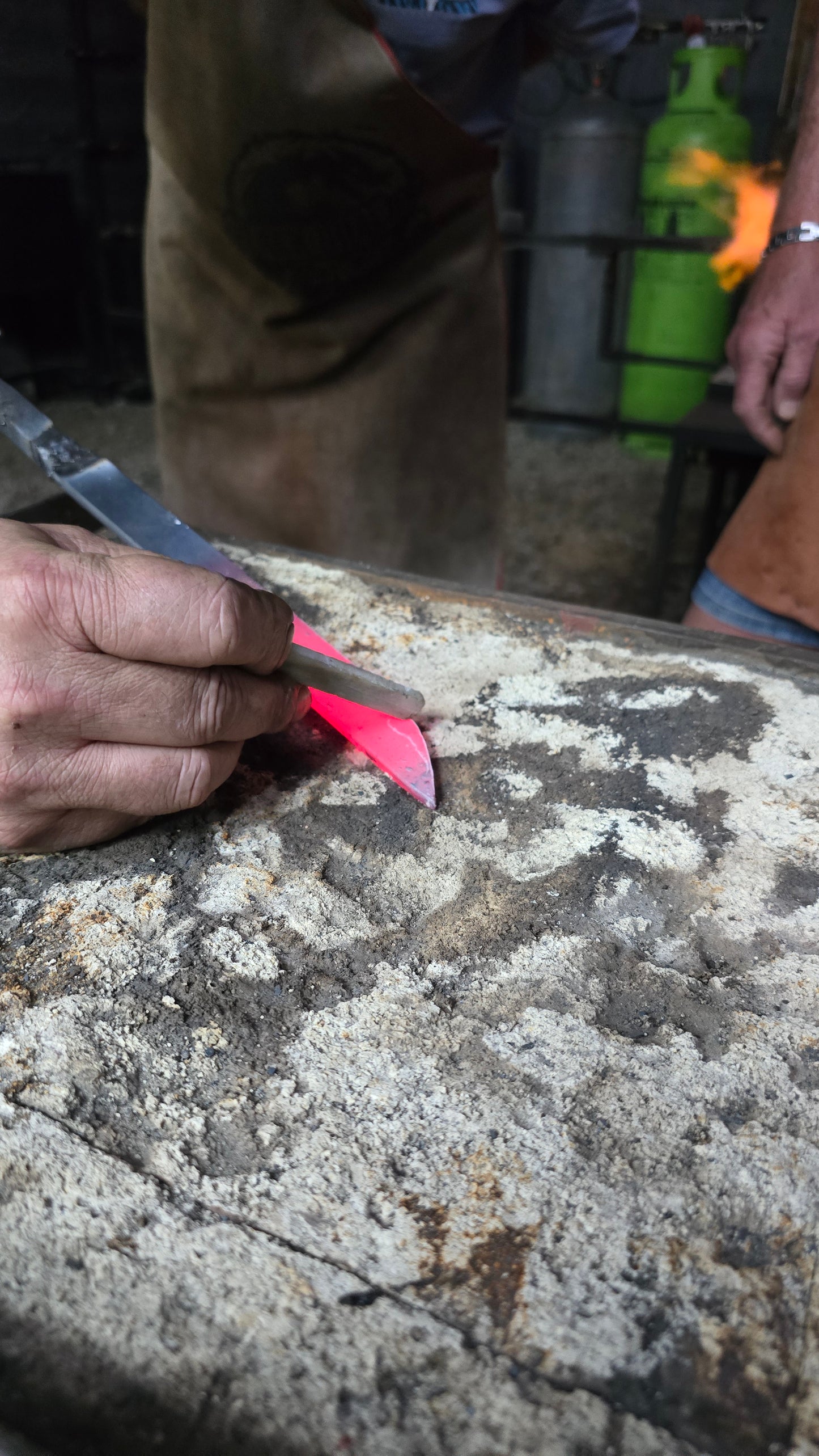 The Basics – Forging a Blade (FREE Online Course)